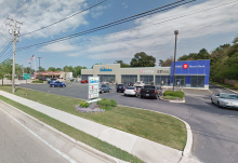 3113 N. Lewis Avenue, Shopping Center